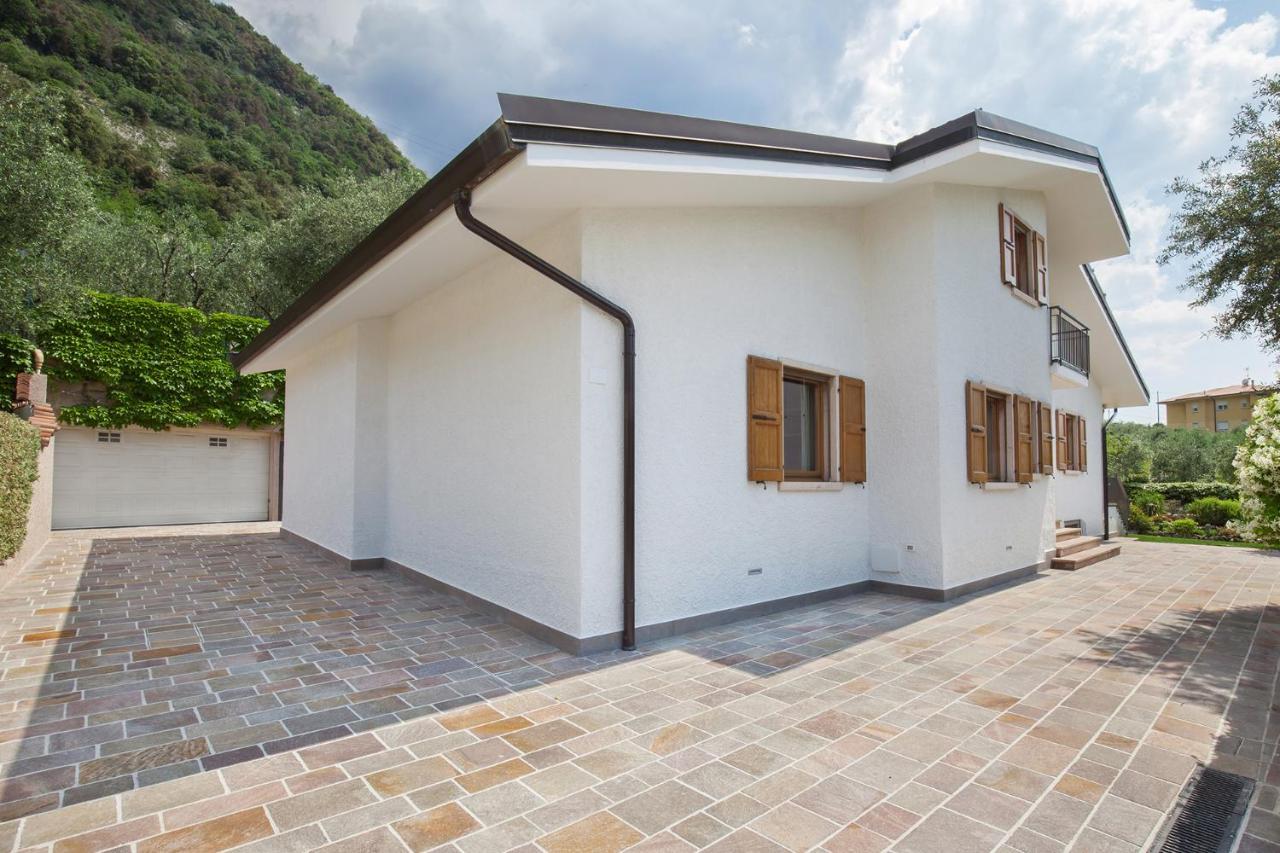 Villa Fani-Wellness & Relax Malcesine Eksteriør billede
